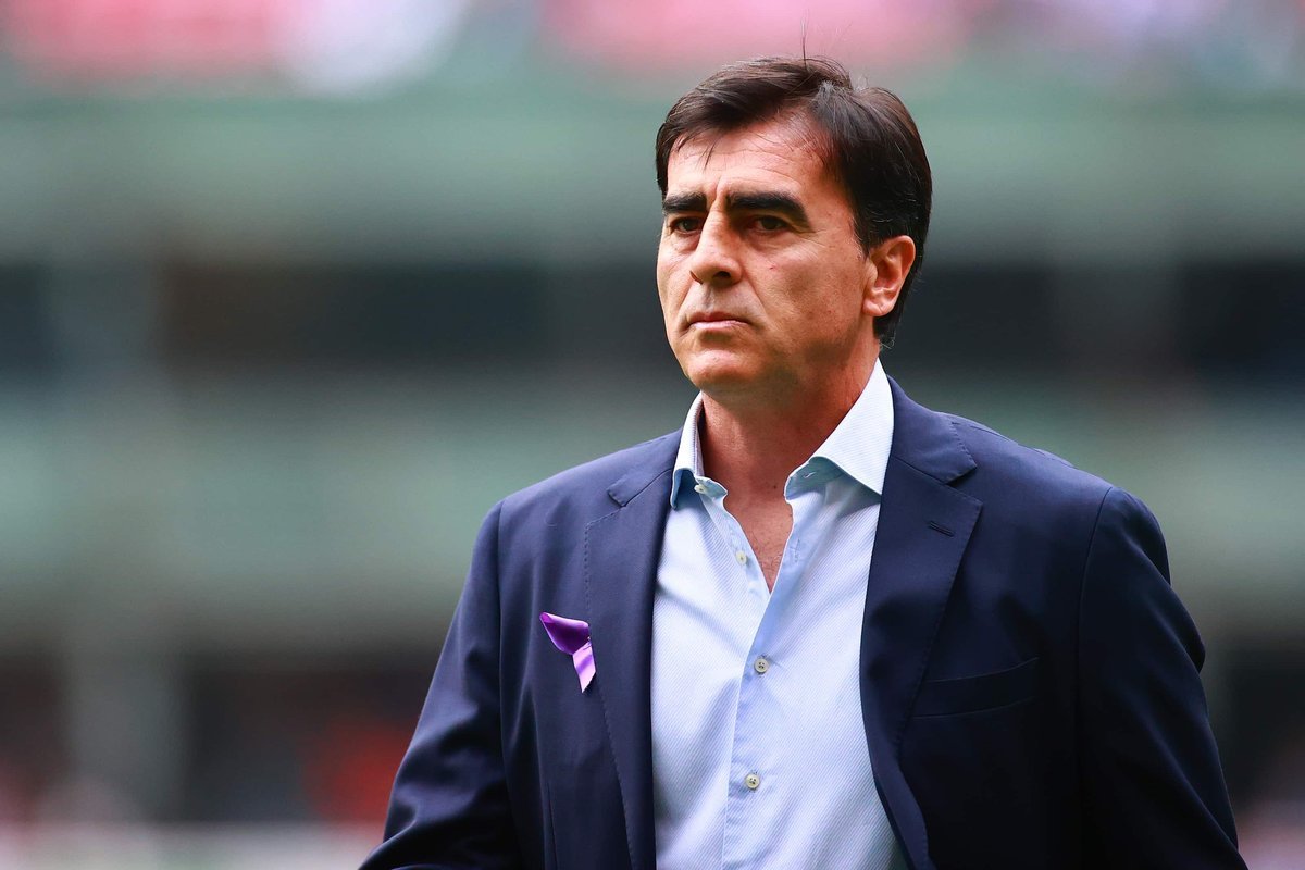 Gustavo Quinteros, uno de los nombres que suenan entre los candidatos para ser DT de Boca Juniors. Foto: TyC Sports.