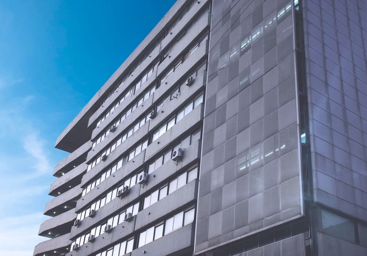 Universidad de Mor&oacute;n.