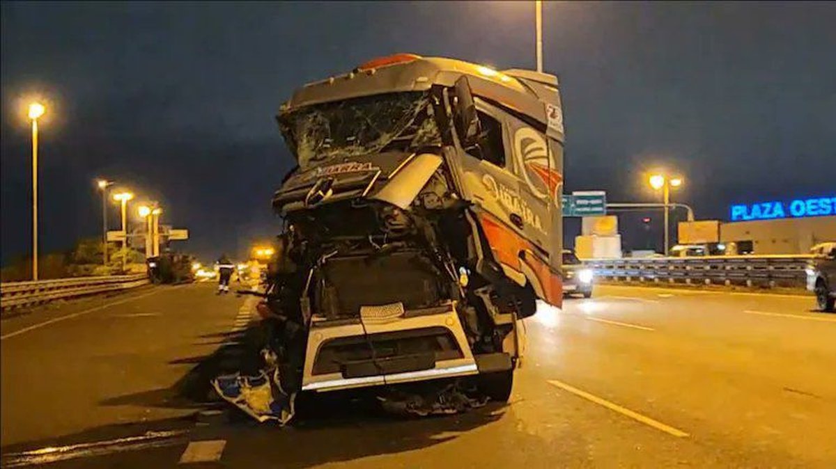 Impactante accidente en el Acceso Oeste altura Mor&oacute;n&nbsp;