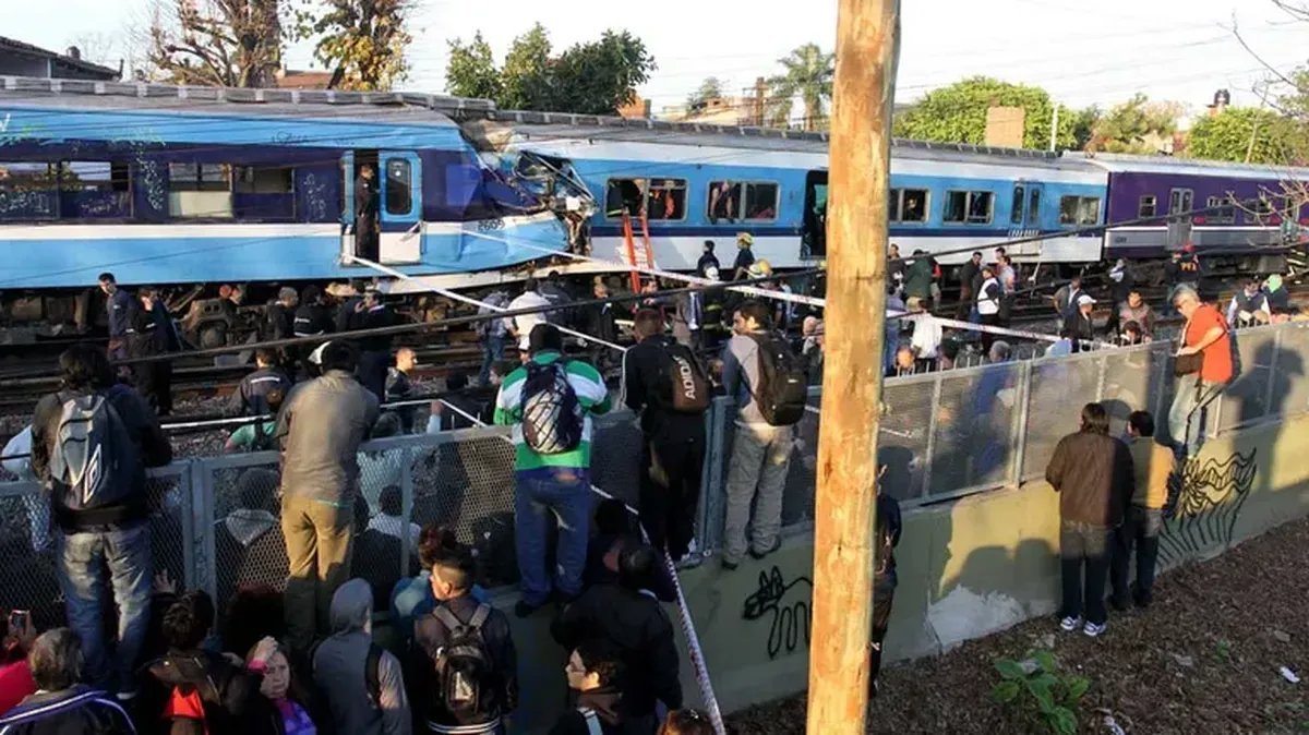 El punto exacto de la colisi&oacute;n que deriv&oacute; en la tragedia de Castelar del 13 de junio de 2013 sobre las v&iacute;as del Tren Sarmiento.