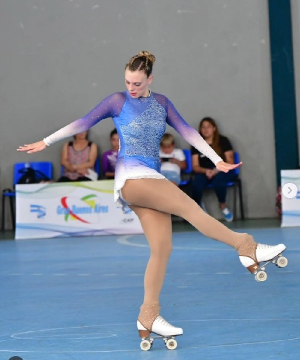 Joven patinadora de La Matanza