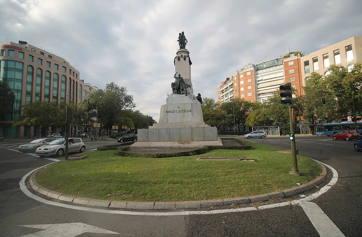 La glorieta de Emilio Castelar en Madrid.