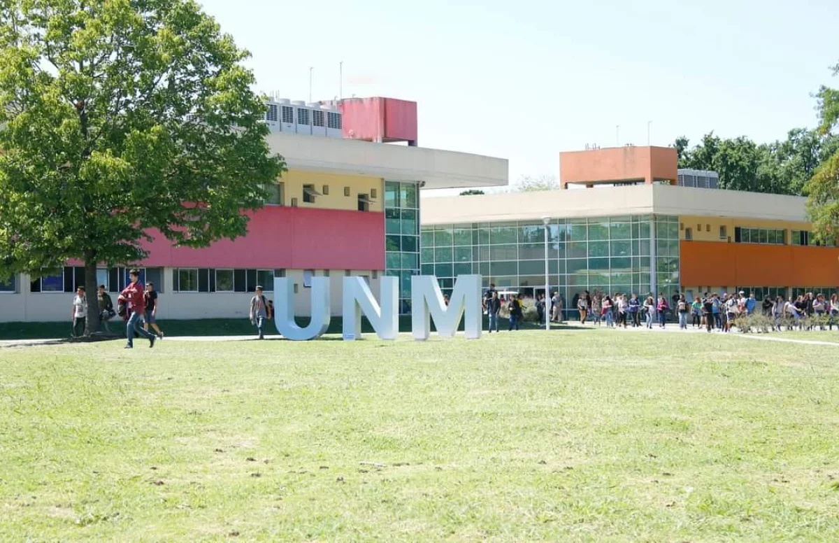 Nueva tecnicatura en la Universidad Nacional de Moreno: Ciencia de Datos e <b>Inteligencia Artificial</b> thumbnail